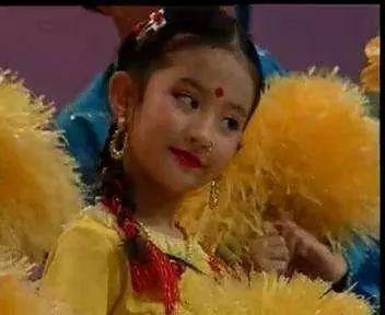 女明星小时候视频爆料网,揭秘女明星小时候的萌态瞬间  第1张